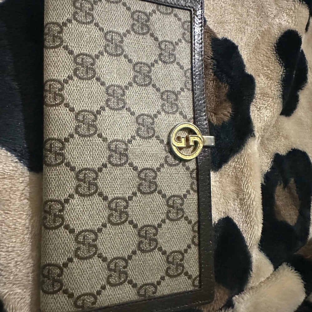 Gucci Beige and Brown Wallet